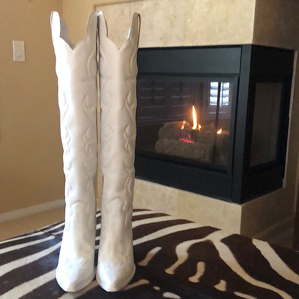 Jeffery Campbell above the knee Boots!